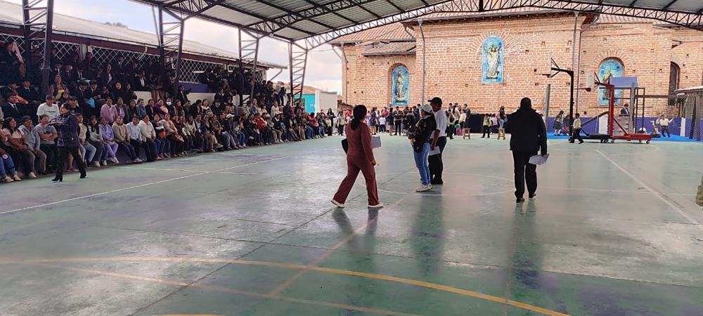 Convivencia de Padres de familia - foto 3